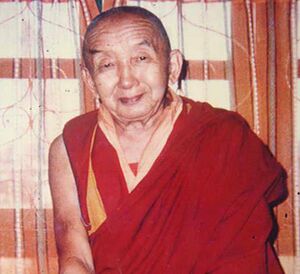KensurNgawangNyima TsemRinpoche.jpg