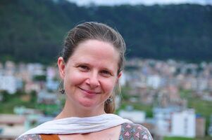 Braitstein, Lara-Official.jpg