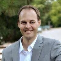 Dahl Cortland Retreat.guru.jpg