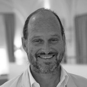 Erik Pema Kunsang.jpg