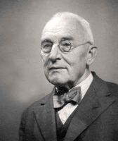 Konow Sten Large Norwegian Encyclopedia.jpg