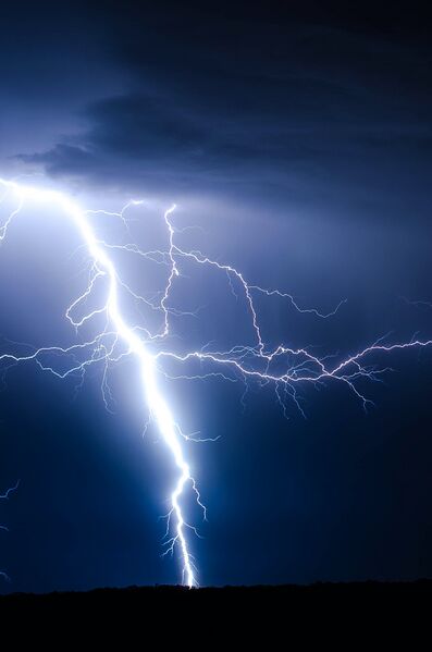 File:Lightening-unsplash.jpg