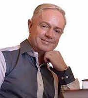 Michie David Amazon.jpg