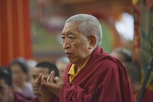 Thrangu Rinpoche.jpg