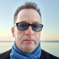 Todd Warren LinkedIn.jpg